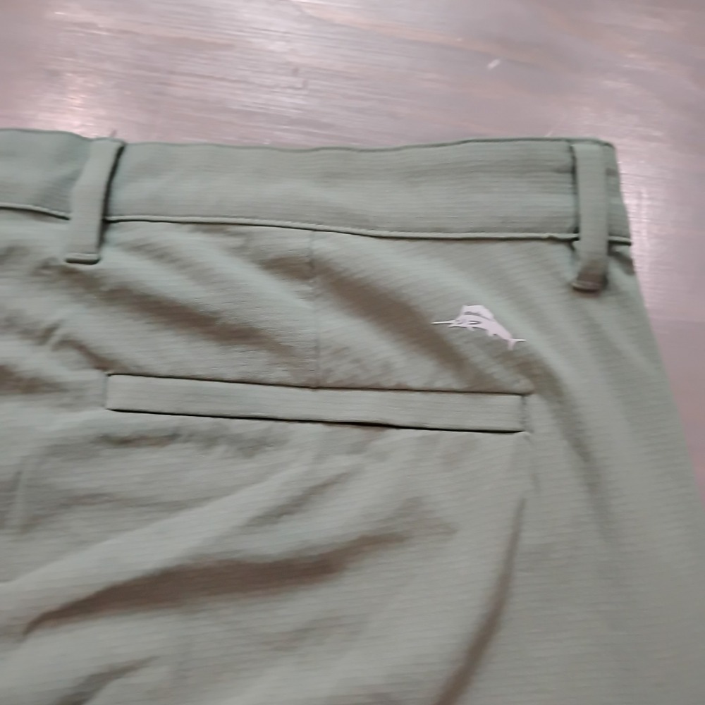 Tommy Bahama Performance Golf Shorts Men's 36 Olive Active Waist Zip Pocket - Picture 11 of 12